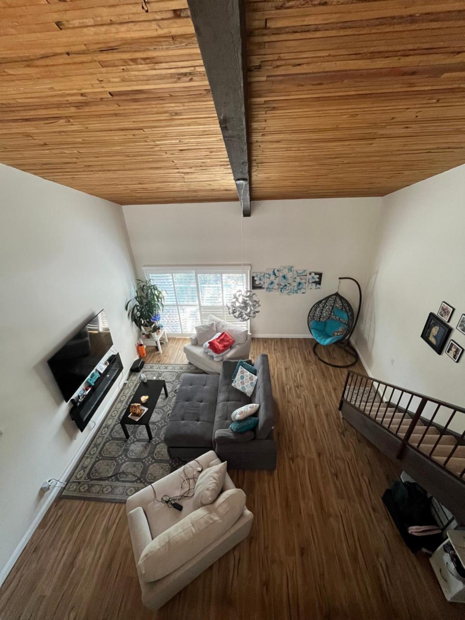 Cozy 1-bedroom Loft In Enchanting Angeles With Ac, Wifi Los Angeles